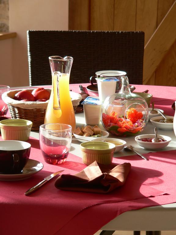 Le Manoir Du Pas Jahan Coueron Экстерьер фото
