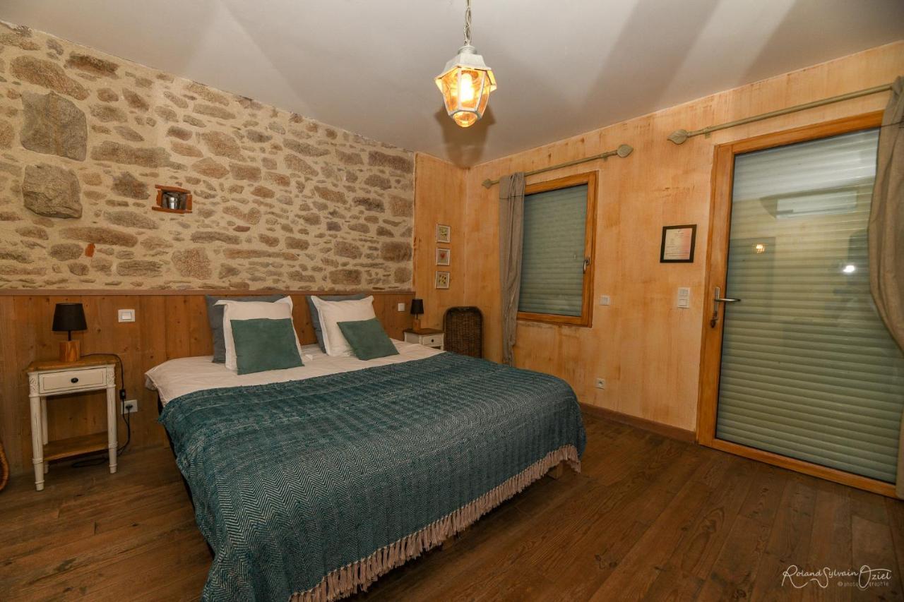 Le Manoir Du Pas Jahan Coueron Экстерьер фото