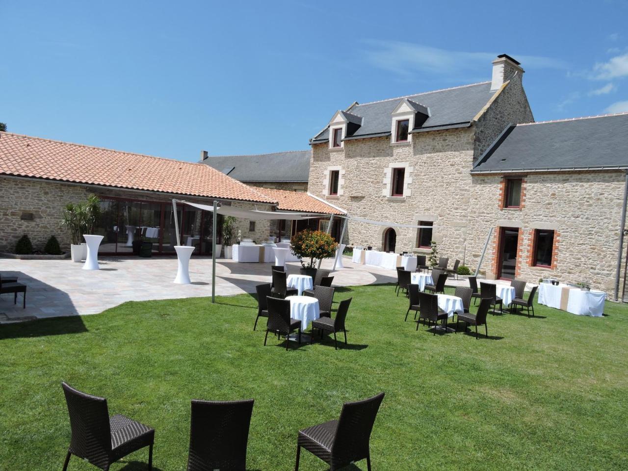 Le Manoir Du Pas Jahan Coueron Экстерьер фото